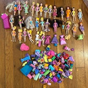 HUGE Vintage Polly Pocket Set
